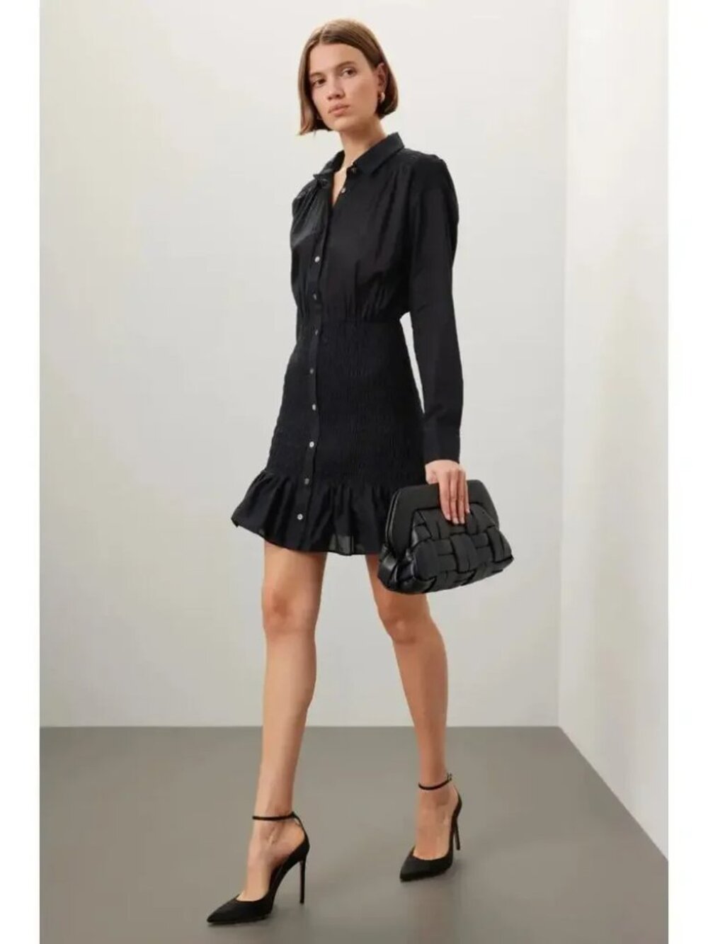 VERONICA BEARD Newport Dress Mini Black Shirtdress Smocked skirt Button Up sz 2 - Picture 2 of 15
